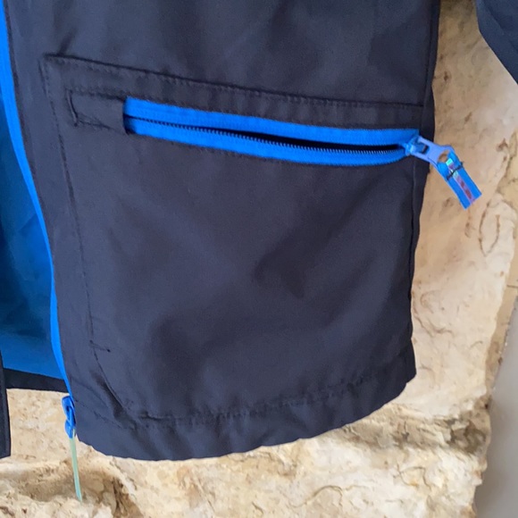 Champion Kid’s Raincoat/Windbreaker - Picture 3 of 8